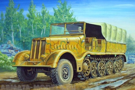 07203 18-тонный транспортер FAMO Sd Kfz 9 Trumpeter